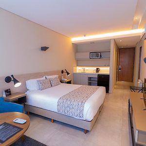 Habitación con Cama King